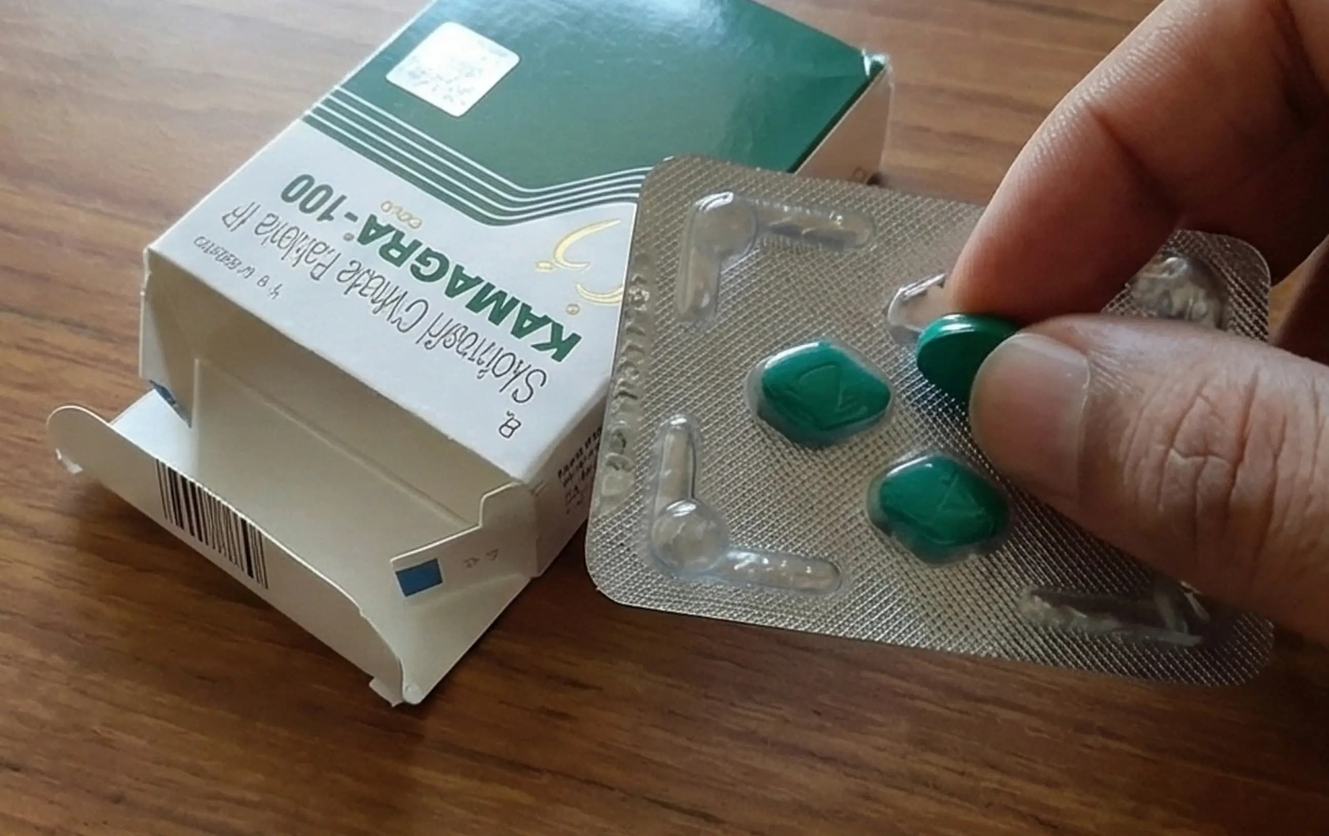 カマグラゴールド 50mg/100mg（バイアグラジェネリック）勃起誘発力と作用時間のバランスに優れたED治療薬のレビュー画像